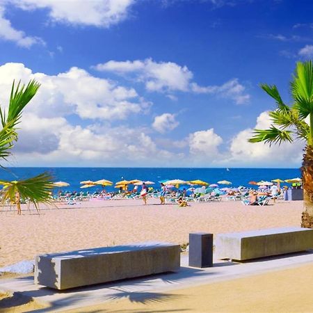 Luxury Apartment Accommodation, Next To Beach & Train Station Calella Luaran gambar