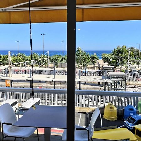 Luxury Apartment Accommodation, Next To Beach & Train Station Calella Luaran gambar