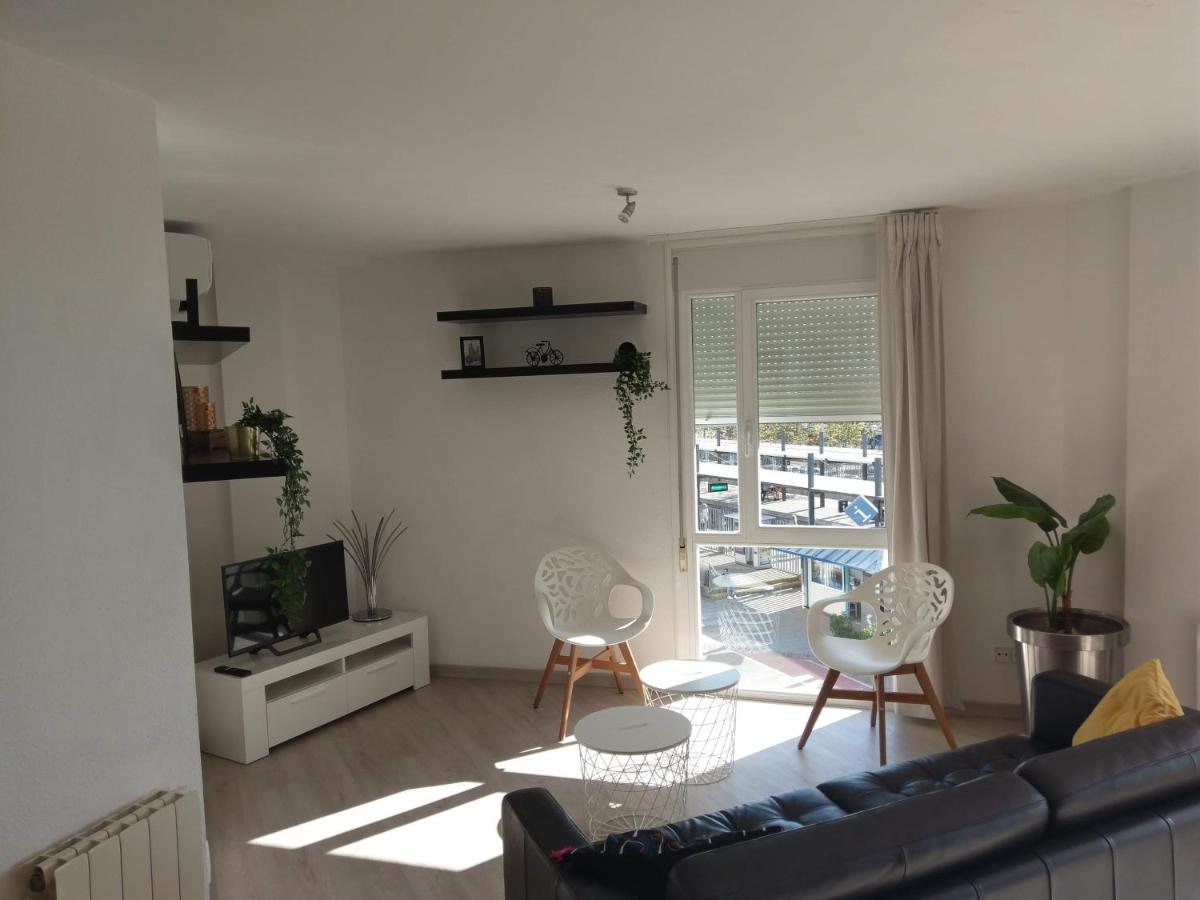 Luxury Apartment Accommodation, Next To Beach & Train Station Calella Luaran gambar