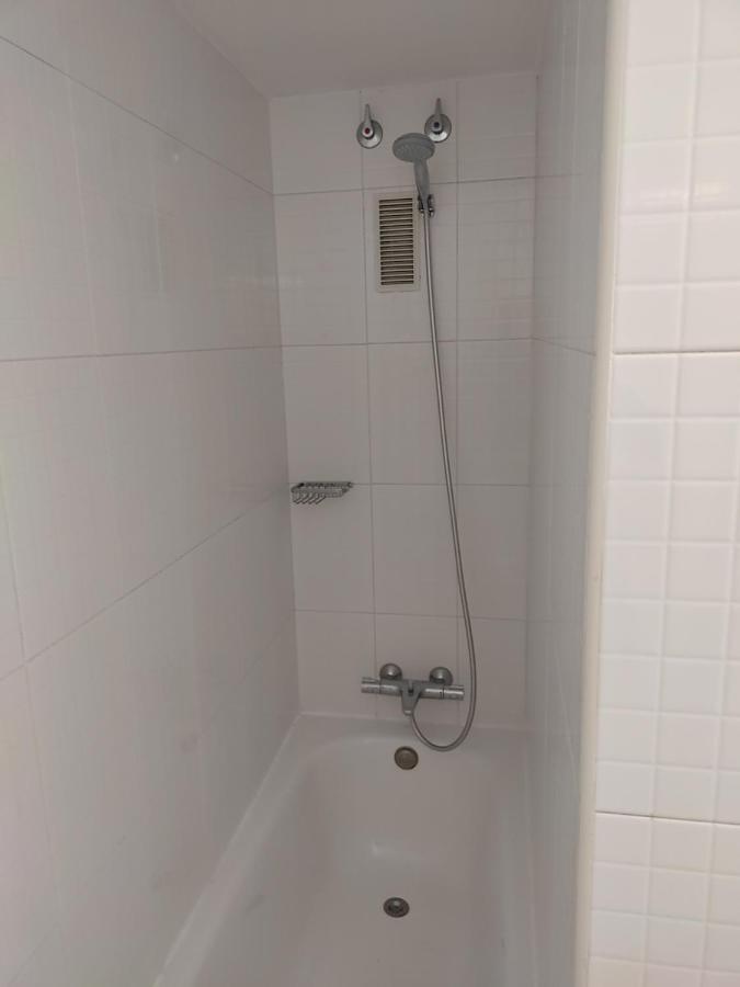 Luxury Apartment Accommodation, Next To Beach & Train Station Calella Luaran gambar